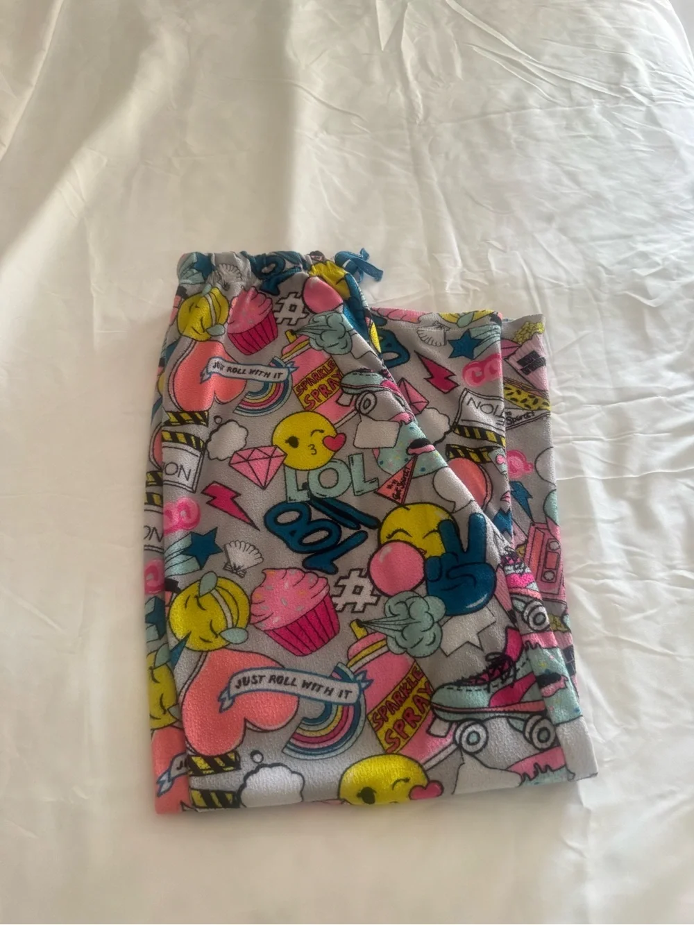 Girls' Multicolor Emoji Print Fleece pajama Pants